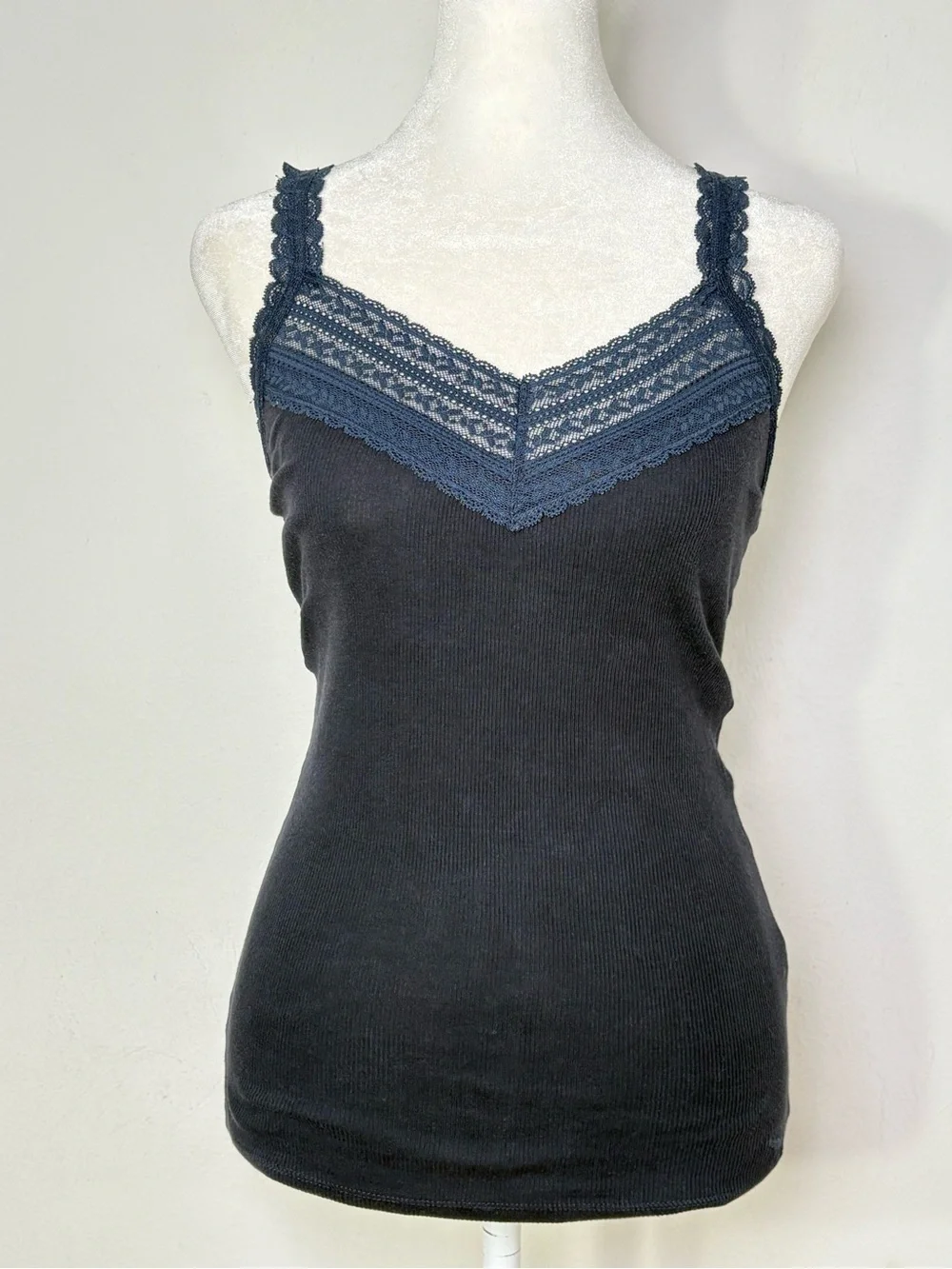 Vintage Y2K Abercrombie & Fitch 2000s Lace Trim Ribbed Cami Tank Top - Picture 1 of 15